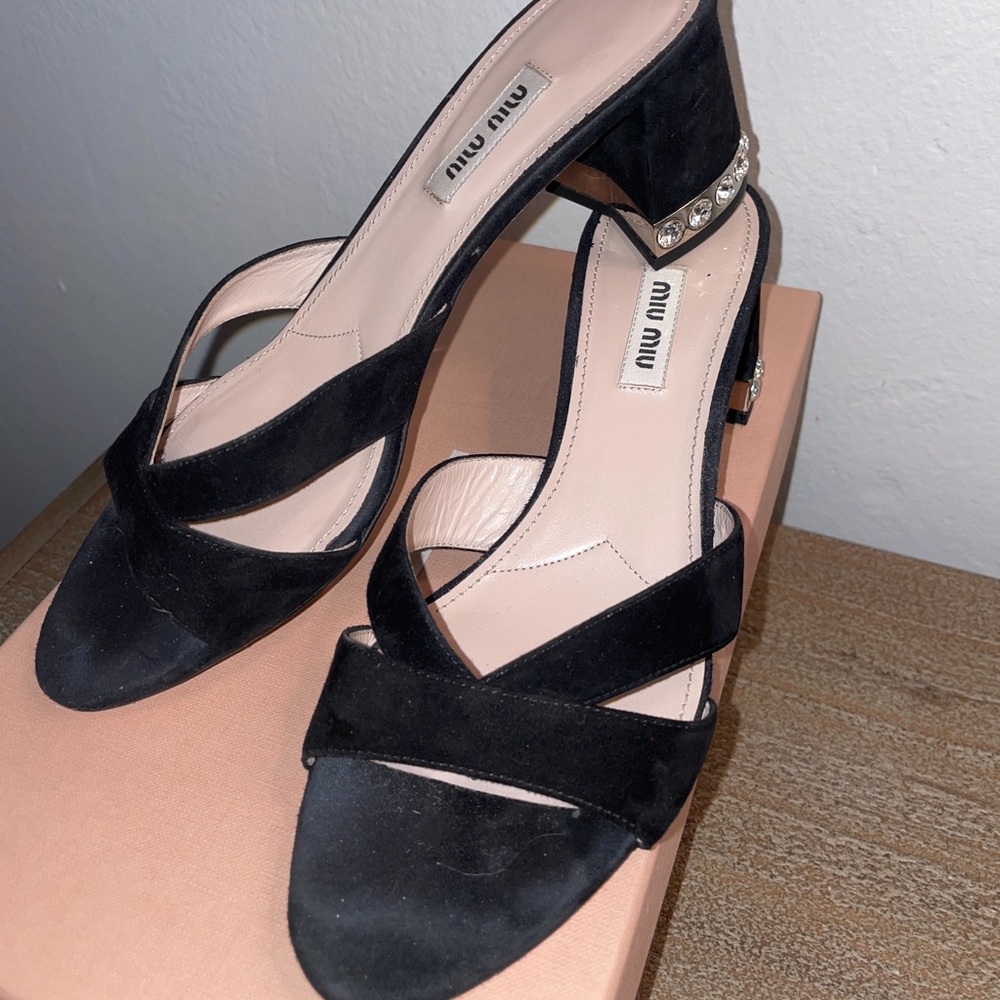 MIU MIU SANDAL W/ CRYSTAL HEEL $200